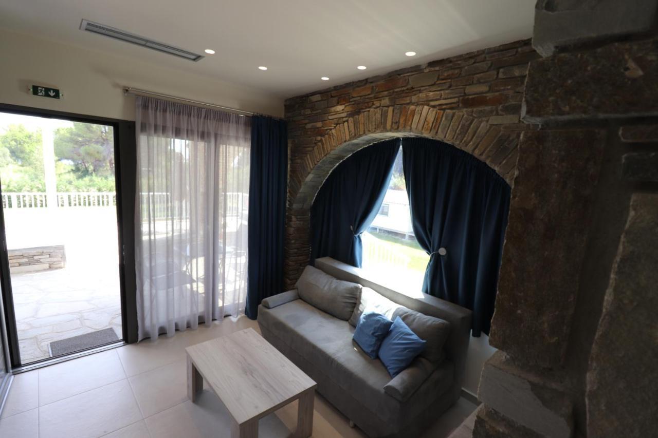 Апартаменти The Palms Novasithonia Вурвуру Екстер'єр фото